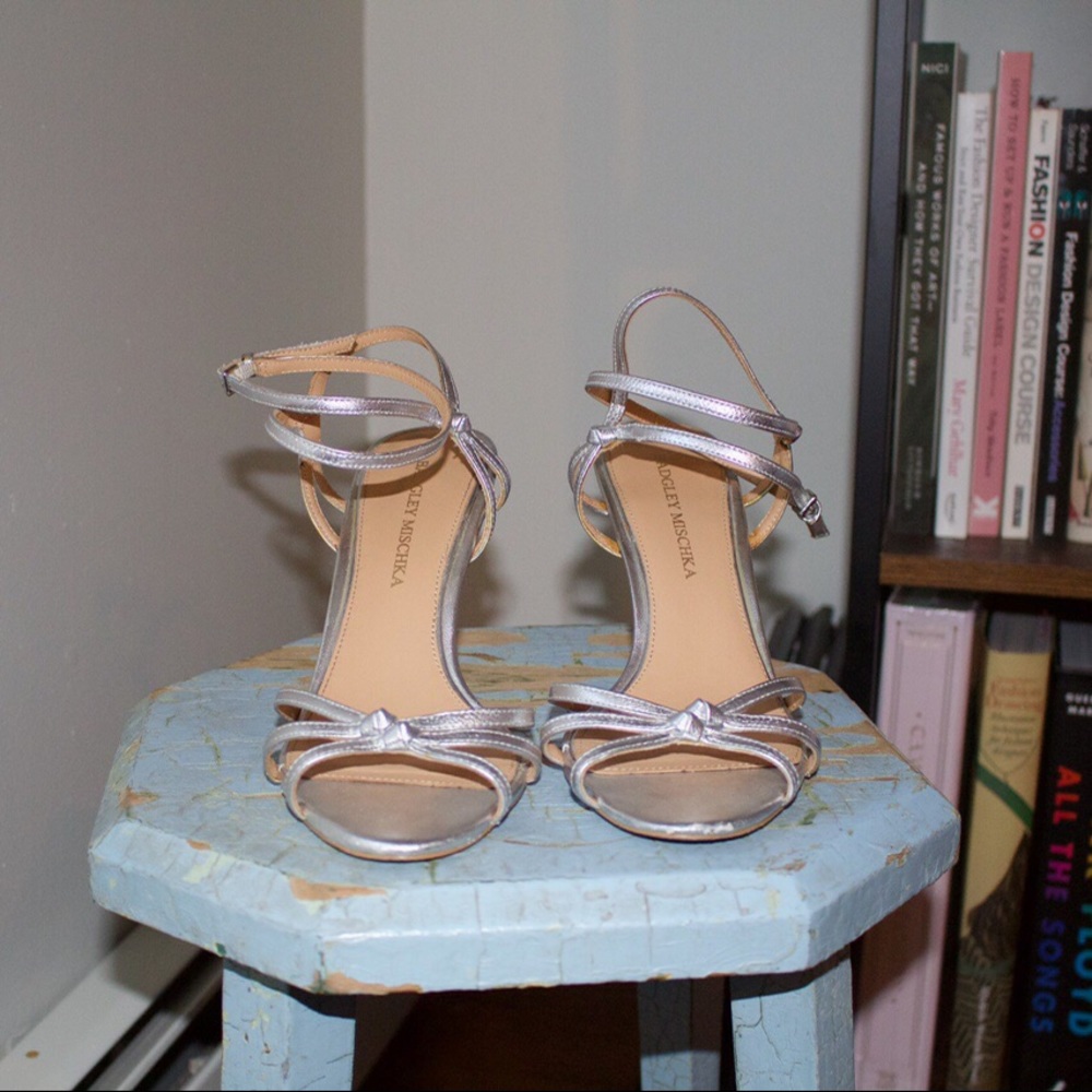 Badgley Mischka Silver Strappy Heels Size 7.5